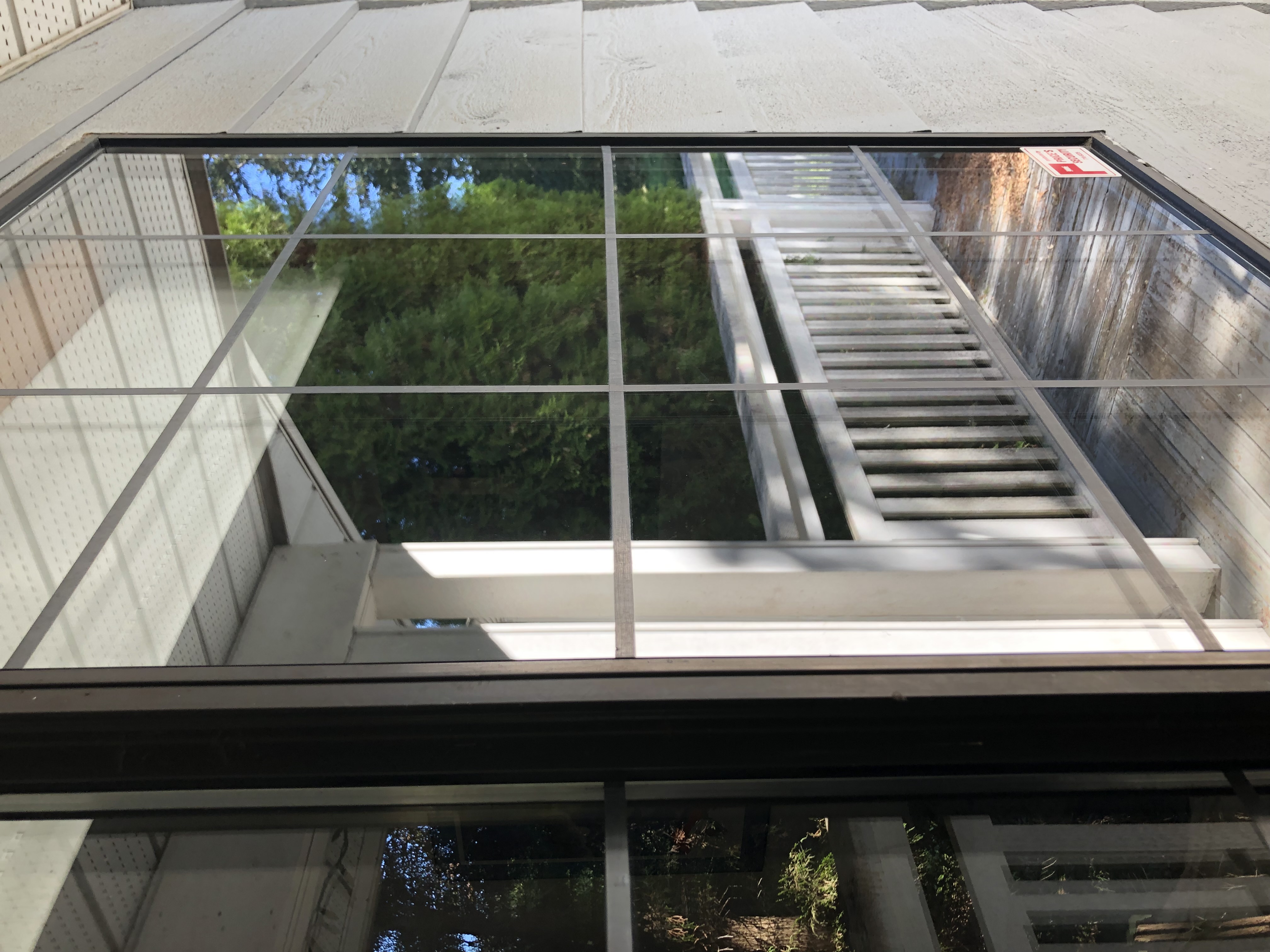Window cleaning after photo 1